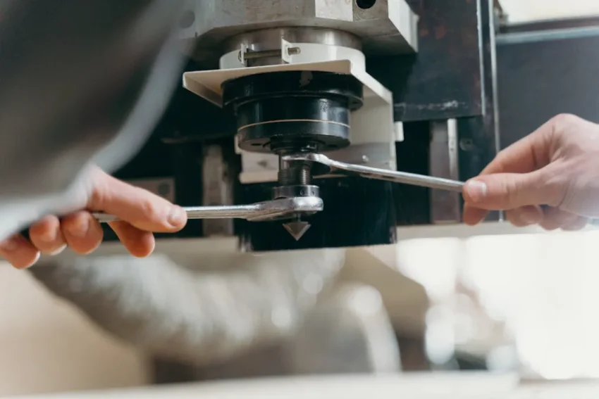 HINDARI MESIN MATI LEWAT MAINTENANCE MESIN UTILITY JITU