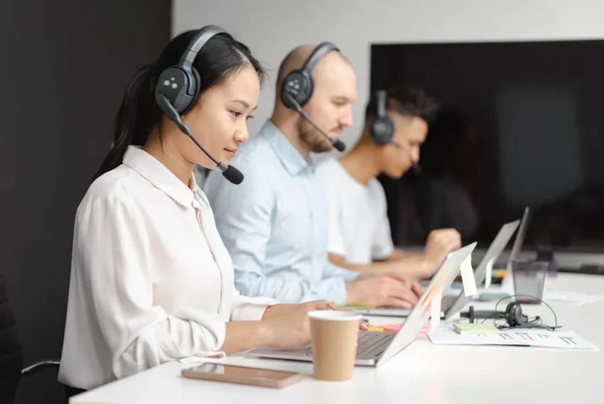 LOGIKA CALL CENTER SEBAGAI KUNCI KEBERHASILAN LAYANAN