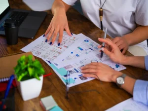 TINGKATKAN KUALITAS HUBUNGAN LEWAT INDUSTRIAL RELATION