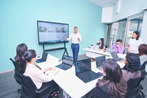TRIK ADVANCED HRM GUNA KELOLA BAKAT GUNA KEMAJUAN TIM
